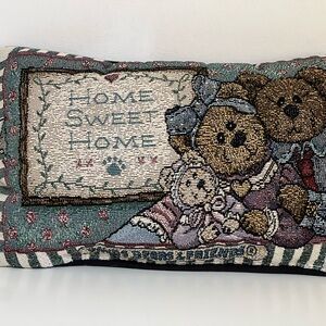 Vintage Boyd’s Bears “Home Sweet Home” Tapestry Pillow